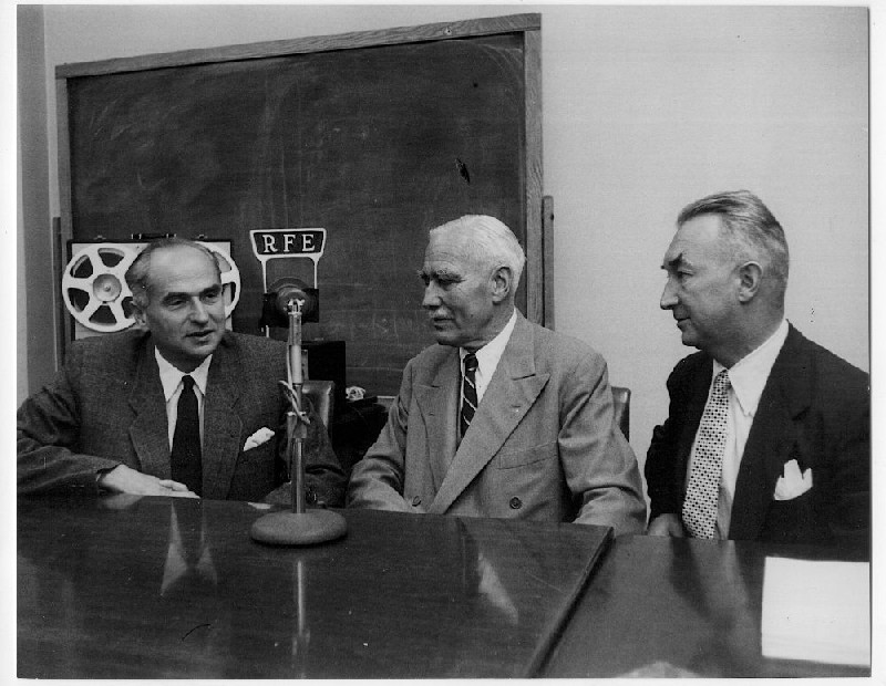 Audycja w RWE w Nowym Jorku we wrześniu 1953 roku z udziałem m.in., prof. Marka Korowicza i Stefana Korbońskiego