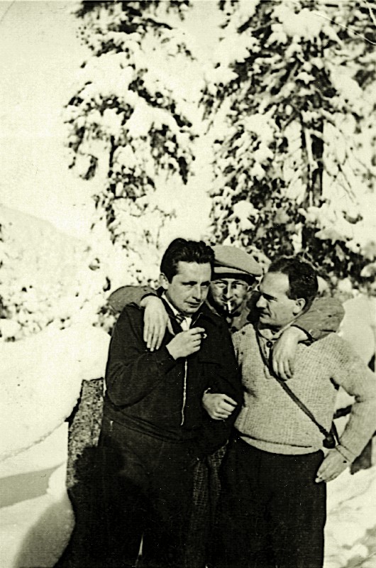 With friends in Zakopane, from left: Stanisław Dubois, Stefan Korboński, Mieczysław Thugutt